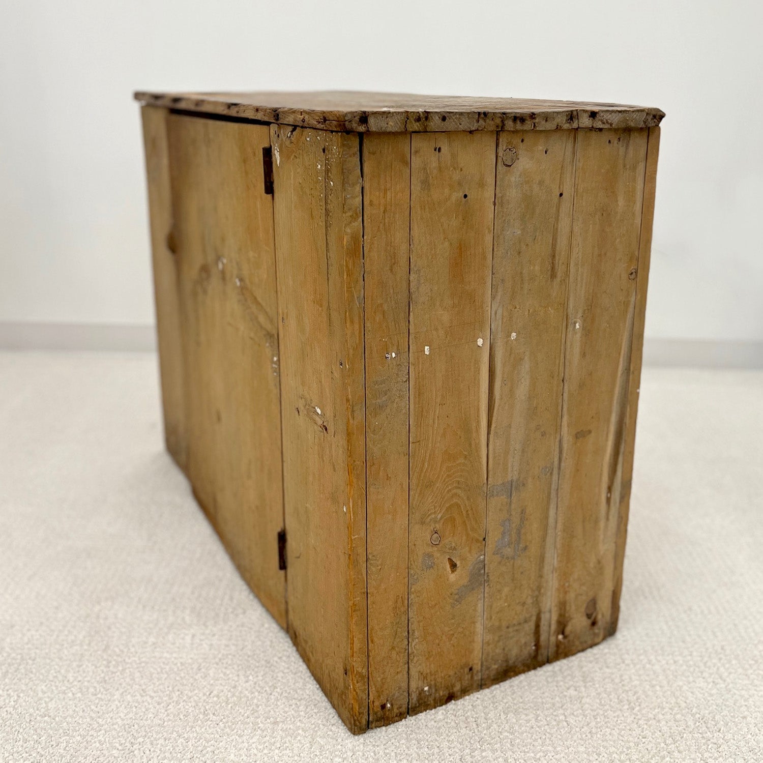 LAKE HOUSE PINE CABINET