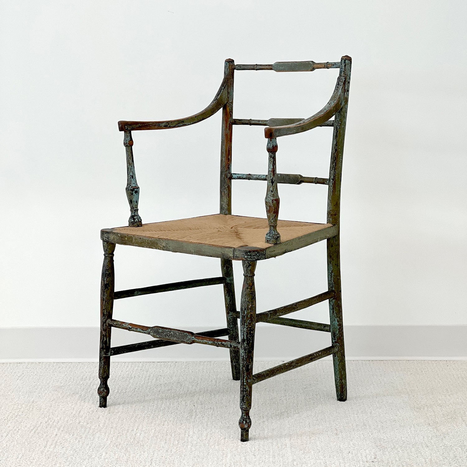 ENGLISH PULL-UP CHAIR