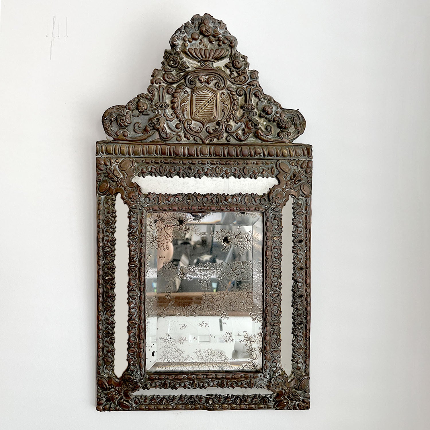 FRENCH REPOUSSE MIRROR