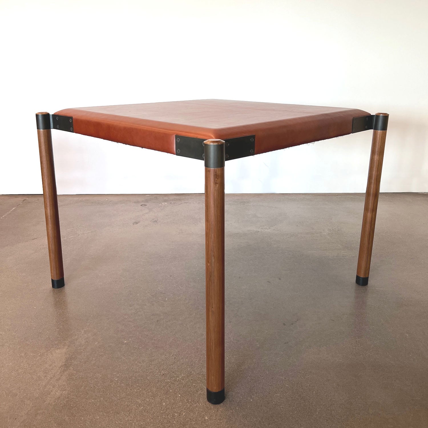 GAME TABLE™ - SHOWROOM SAMPLE