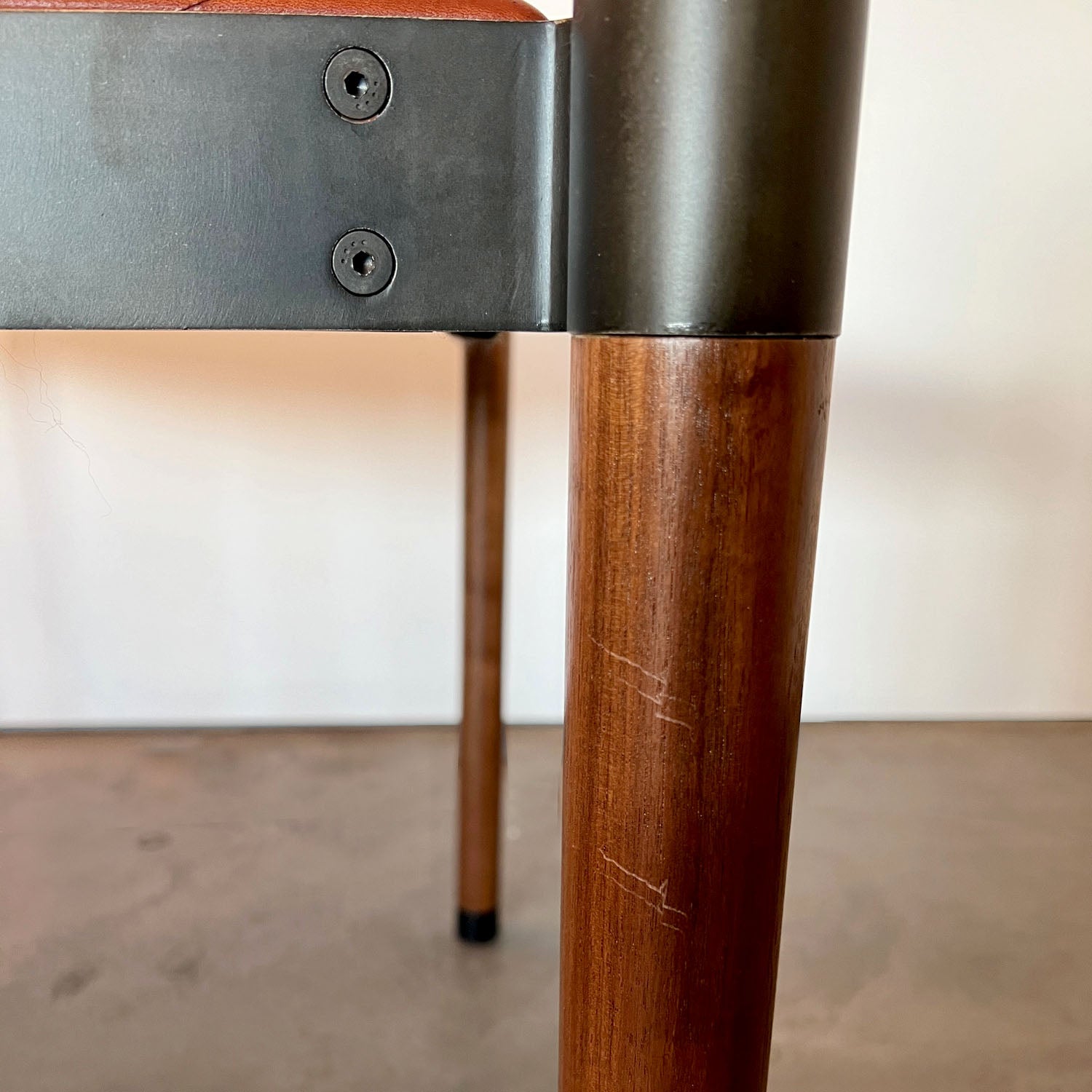 GAME TABLE™ - SHOWROOM SAMPLE