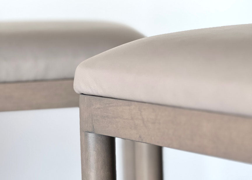PERCHING STOOL™