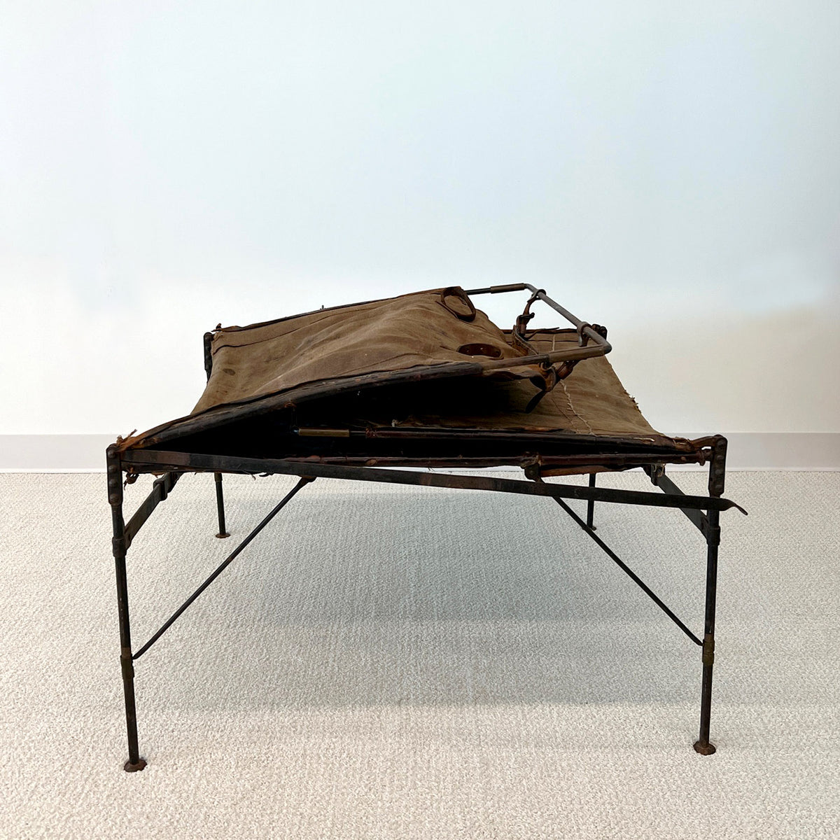 EARLY AMERICAN LEATHER FOLDING BUNK