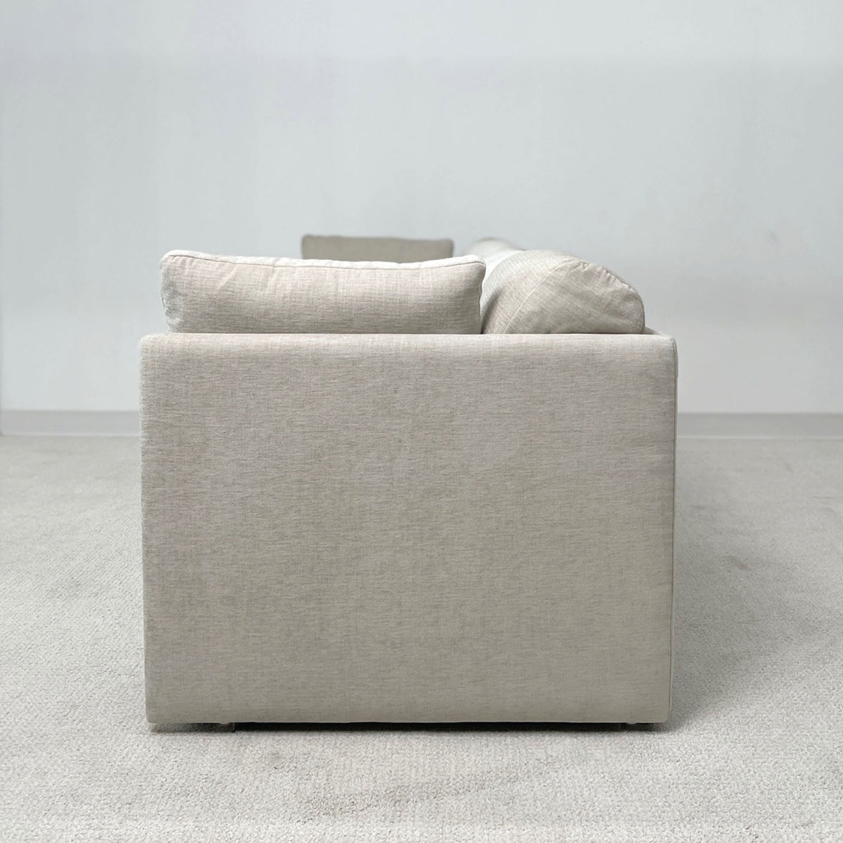 CLUB SOFA™  - RTS