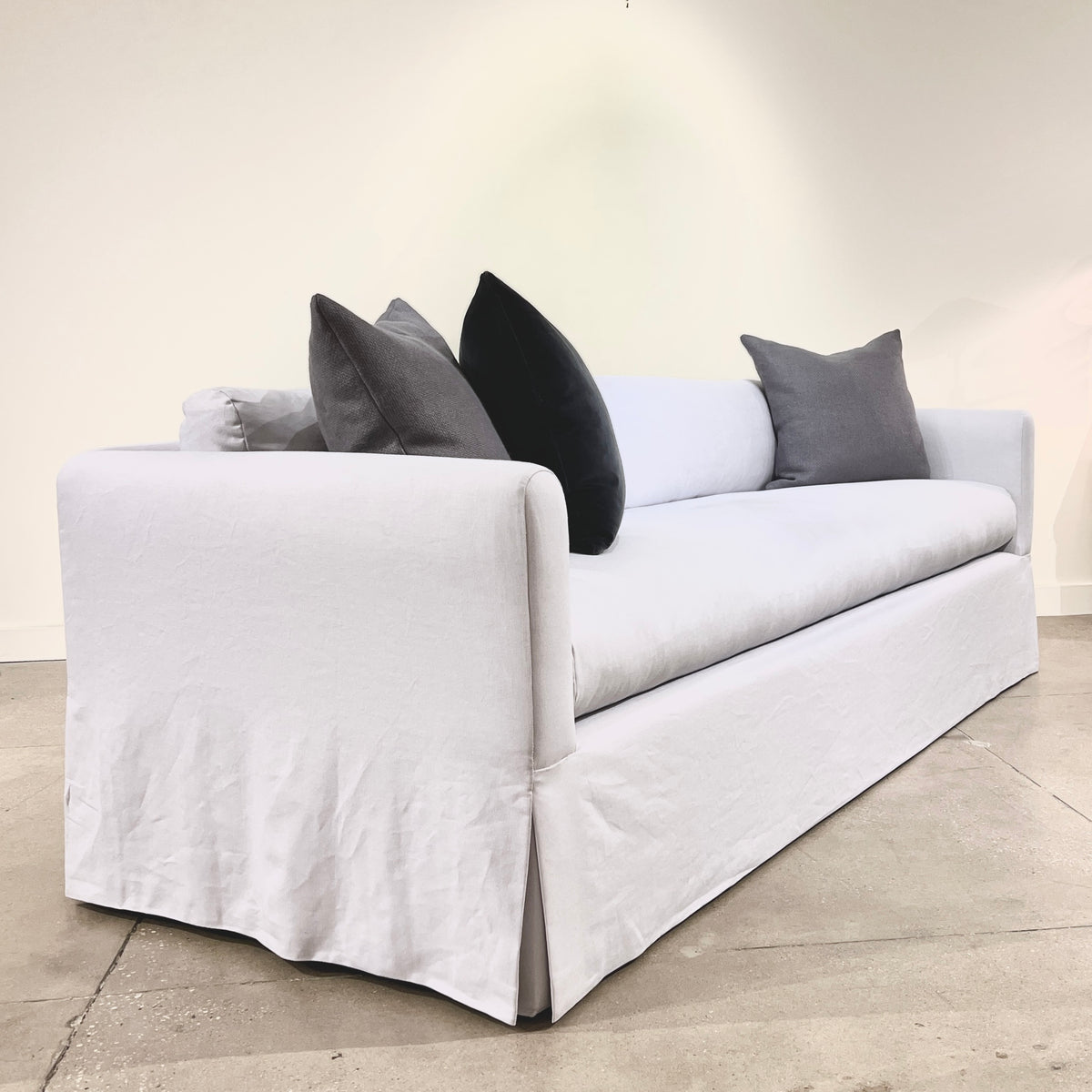 CAPE SOFA™ PERIWINKLE - RTS