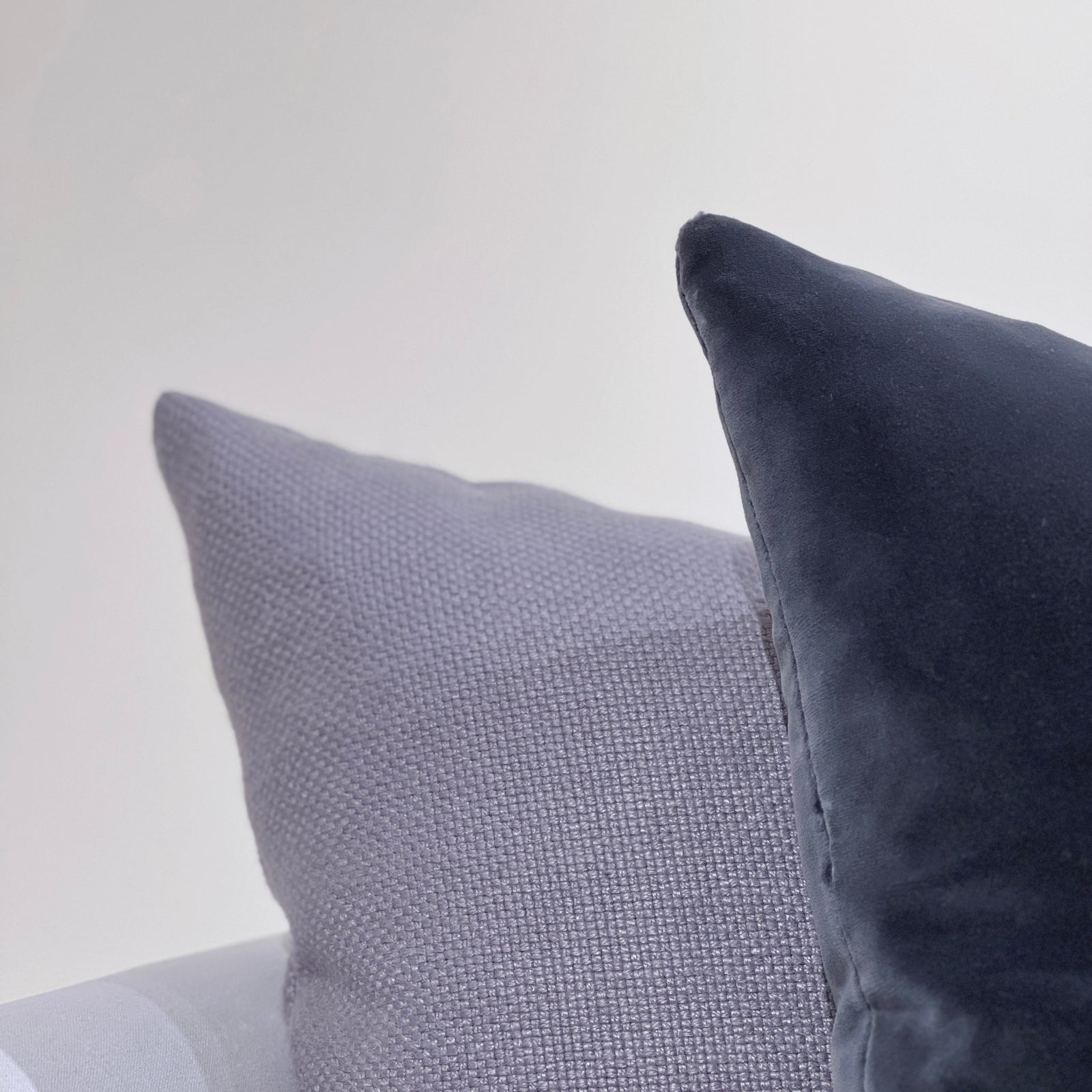 CAPE SOFA™ PERIWINKLE - RTS