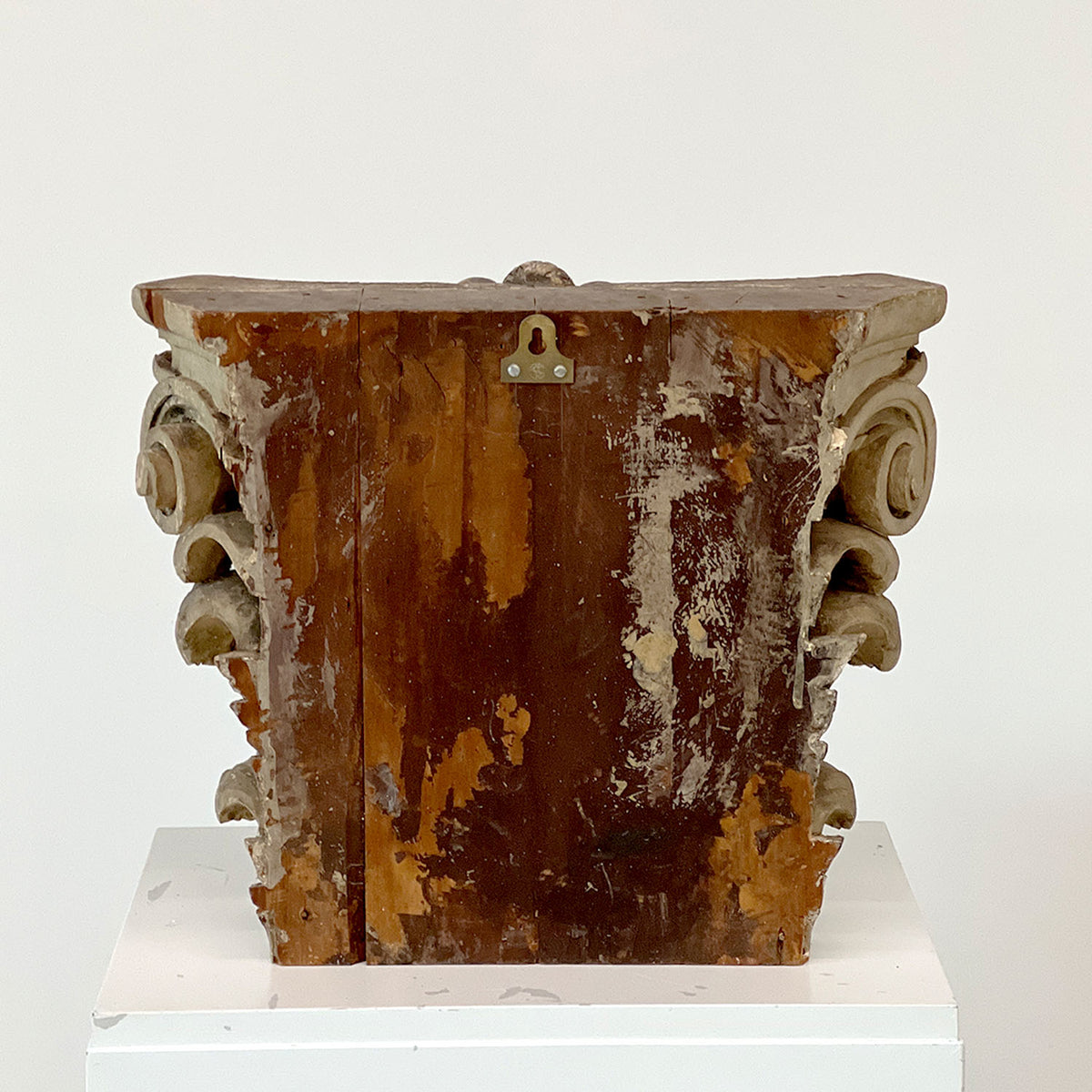 BAROQUE CARVED & PAINTED CORINTHIAN PEDIMENT CAPITAL - 1