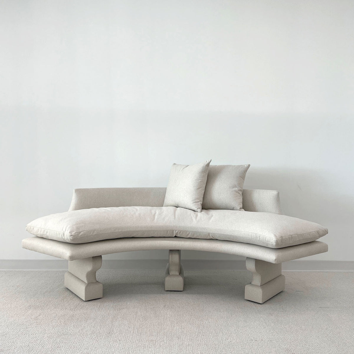 CURVED BENCH™ - RTS