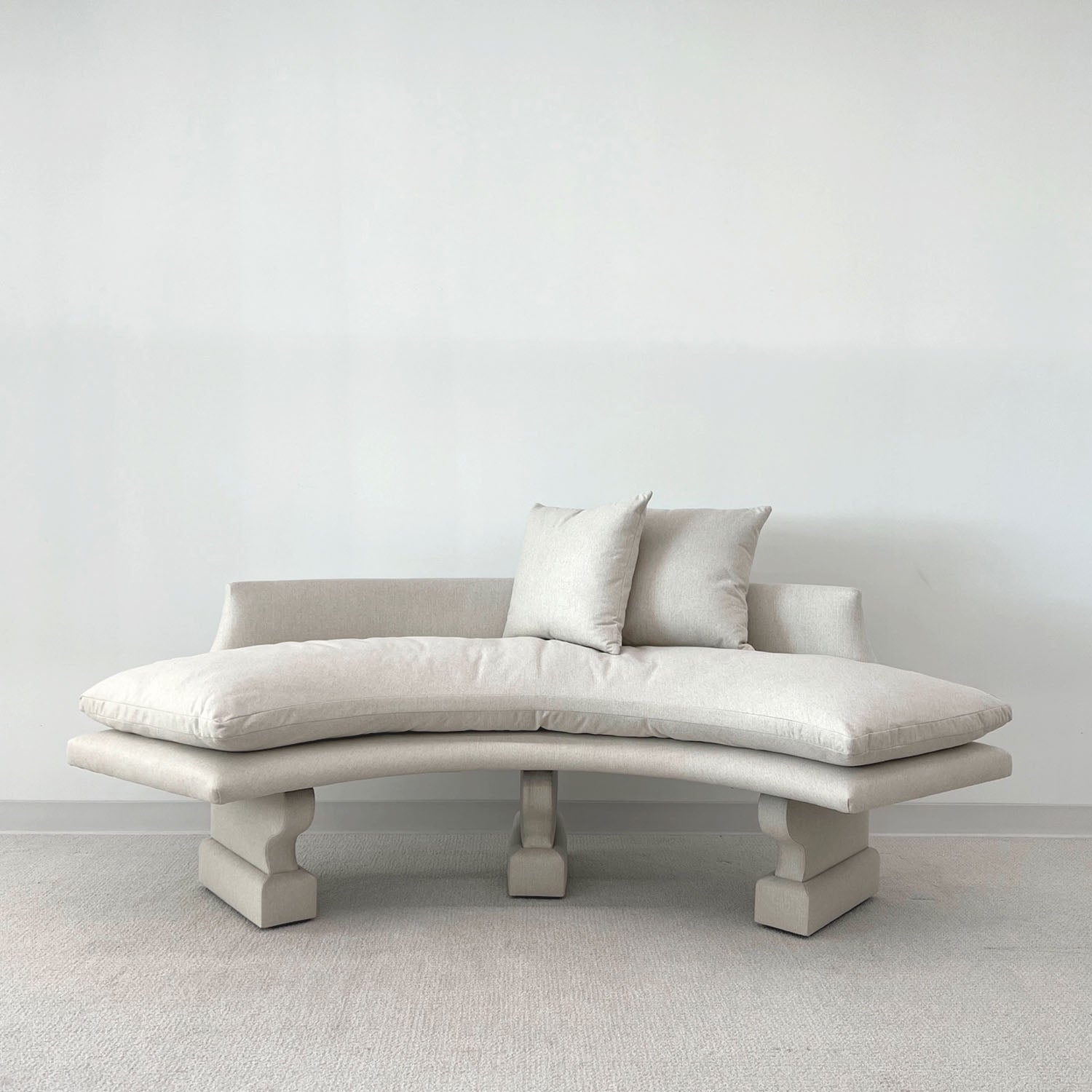 CURVED BENCH™ - RTS