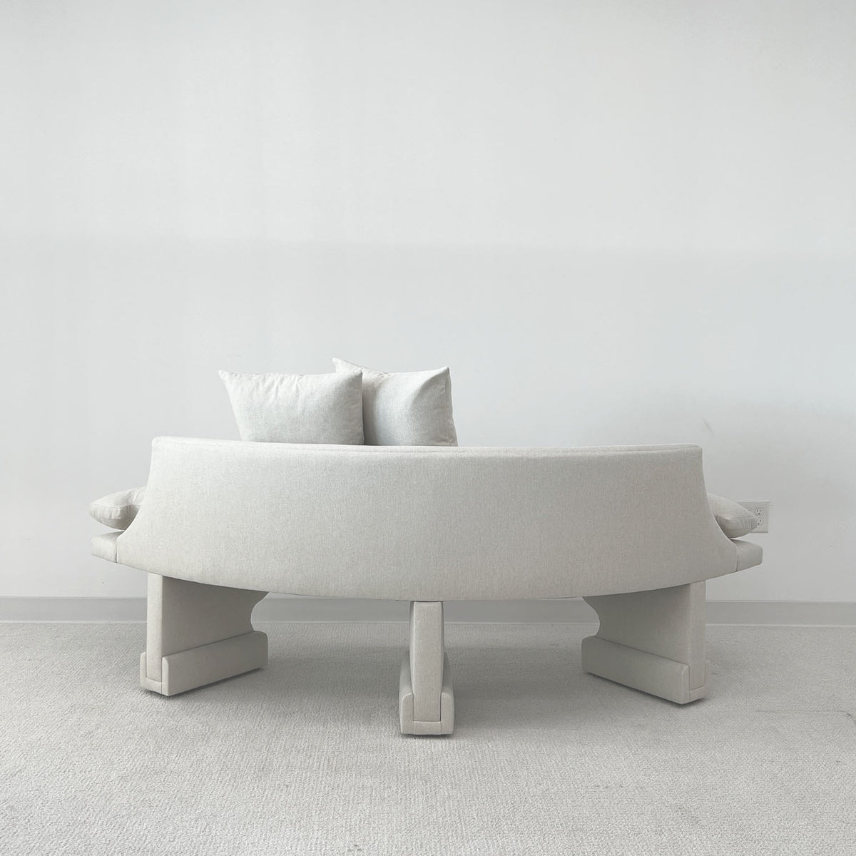 CURVED BENCH™ - RTS