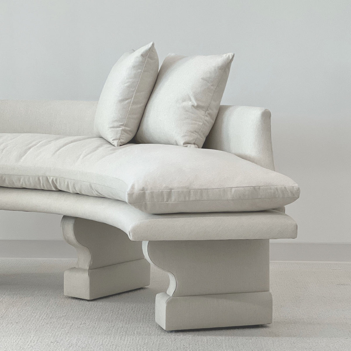 CURVED BENCH™ - RTS