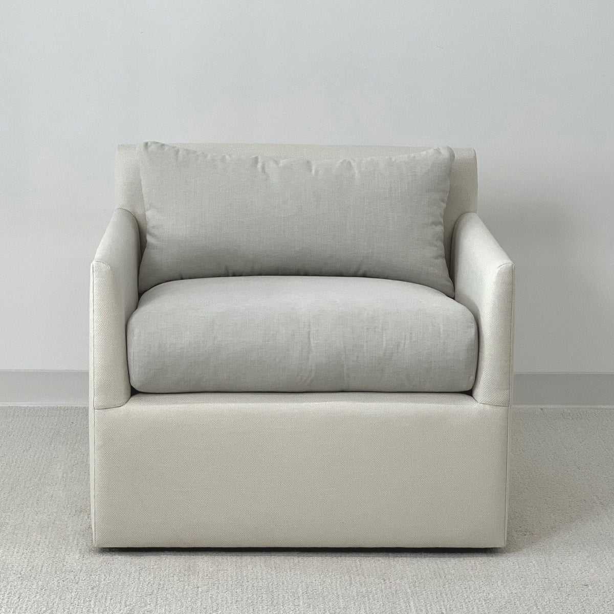 LOUNGE CHAIR™ - RTS