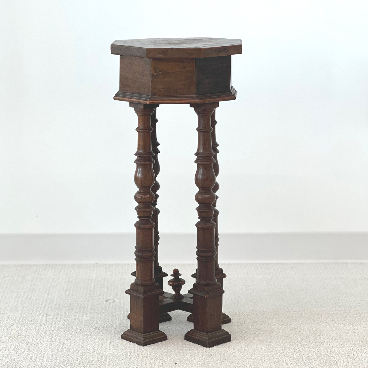 BAROQUE WALNUT OCTAGONAL SIDE TABLE