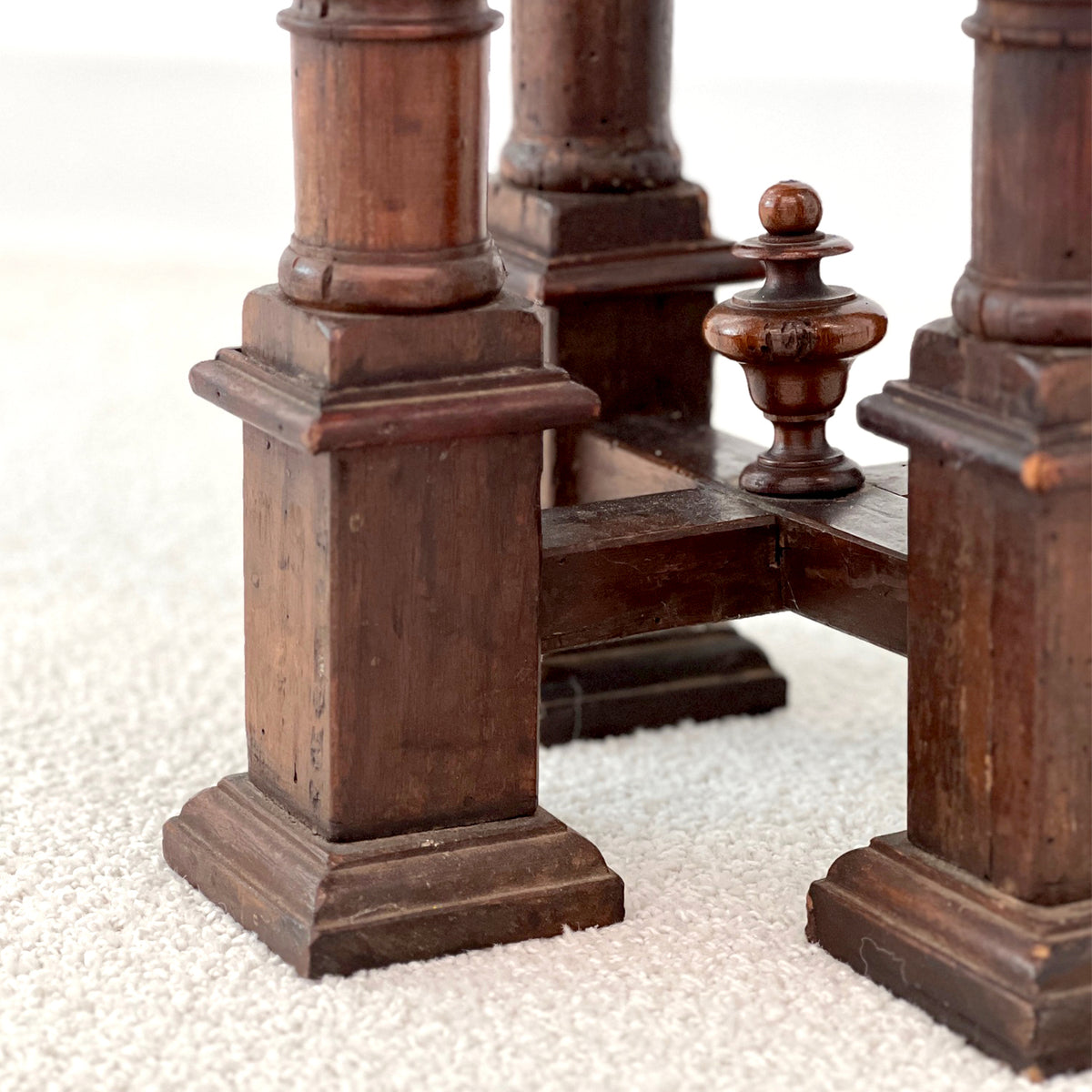 BAROQUE WALNUT OCTAGONAL SIDE TABLE