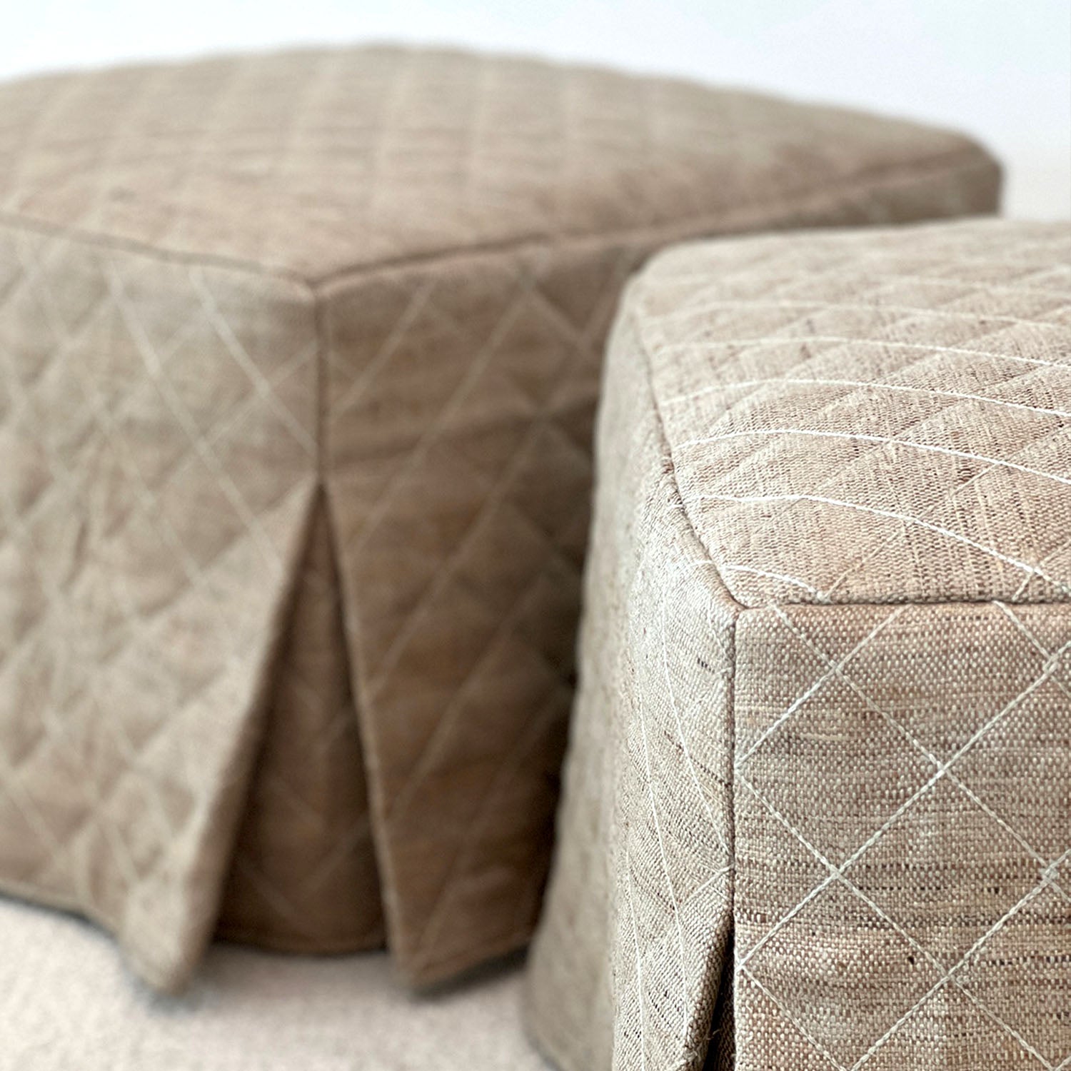 QUILTED OTTOMAN - RTS