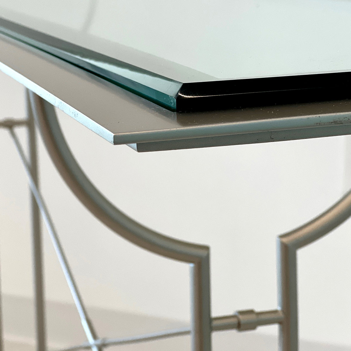 PLATINUM CONSOLE™ - SHOWROOM SAMPLE