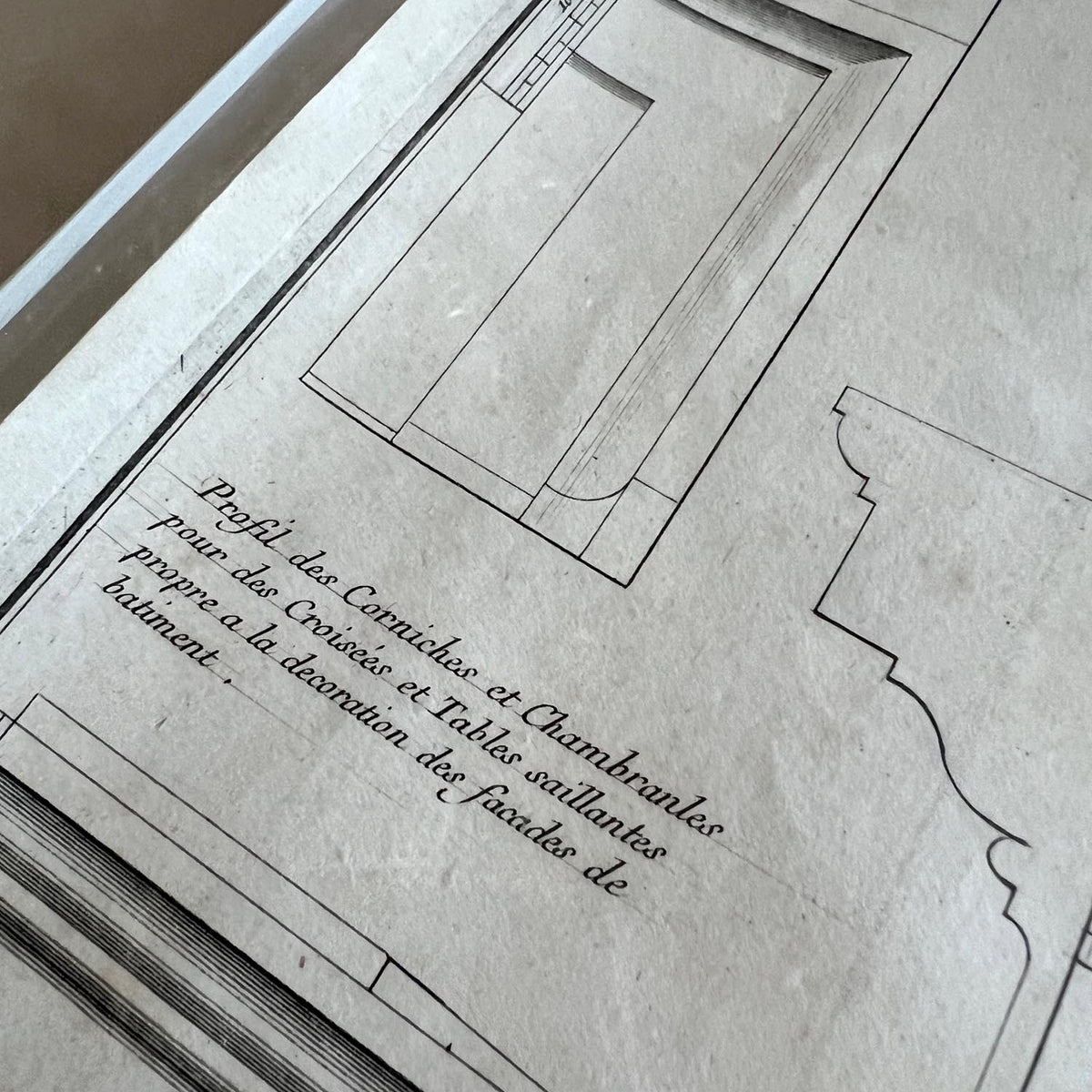 SEGMENTS OF CORNICE ENGRAVING