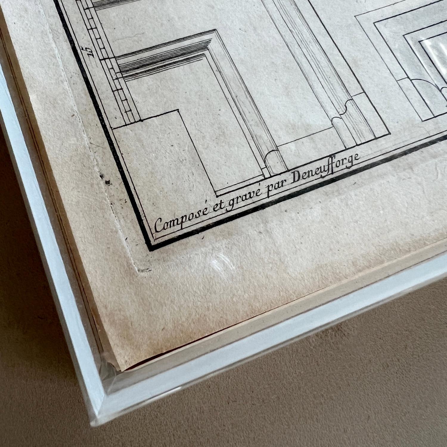 SEGMENTS OF CORNICE ENGRAVING