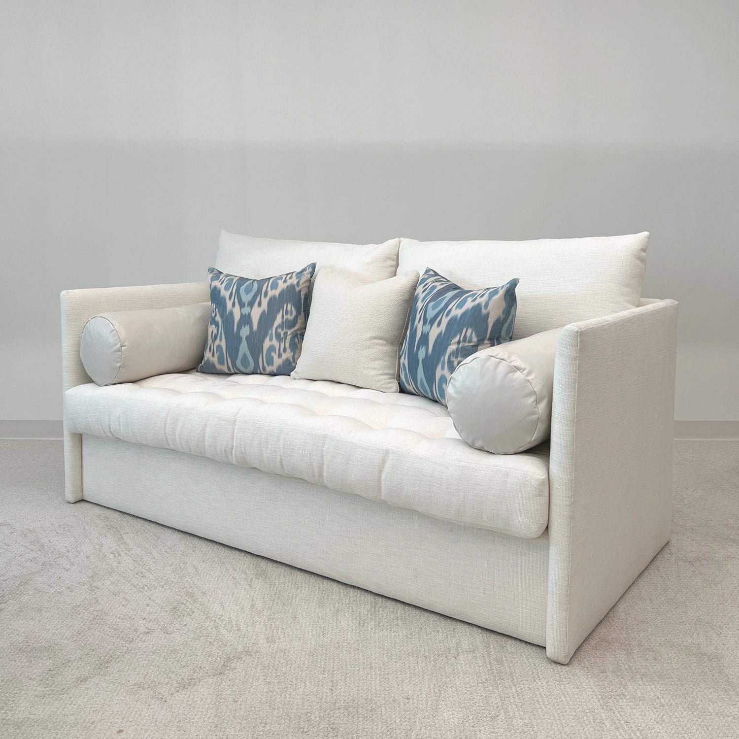 S.R. SHELTER SOFA™