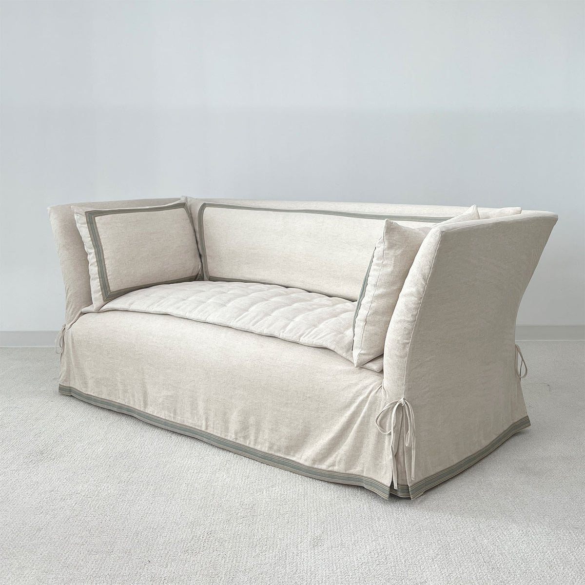 SUMMER SOFA™ - RTS