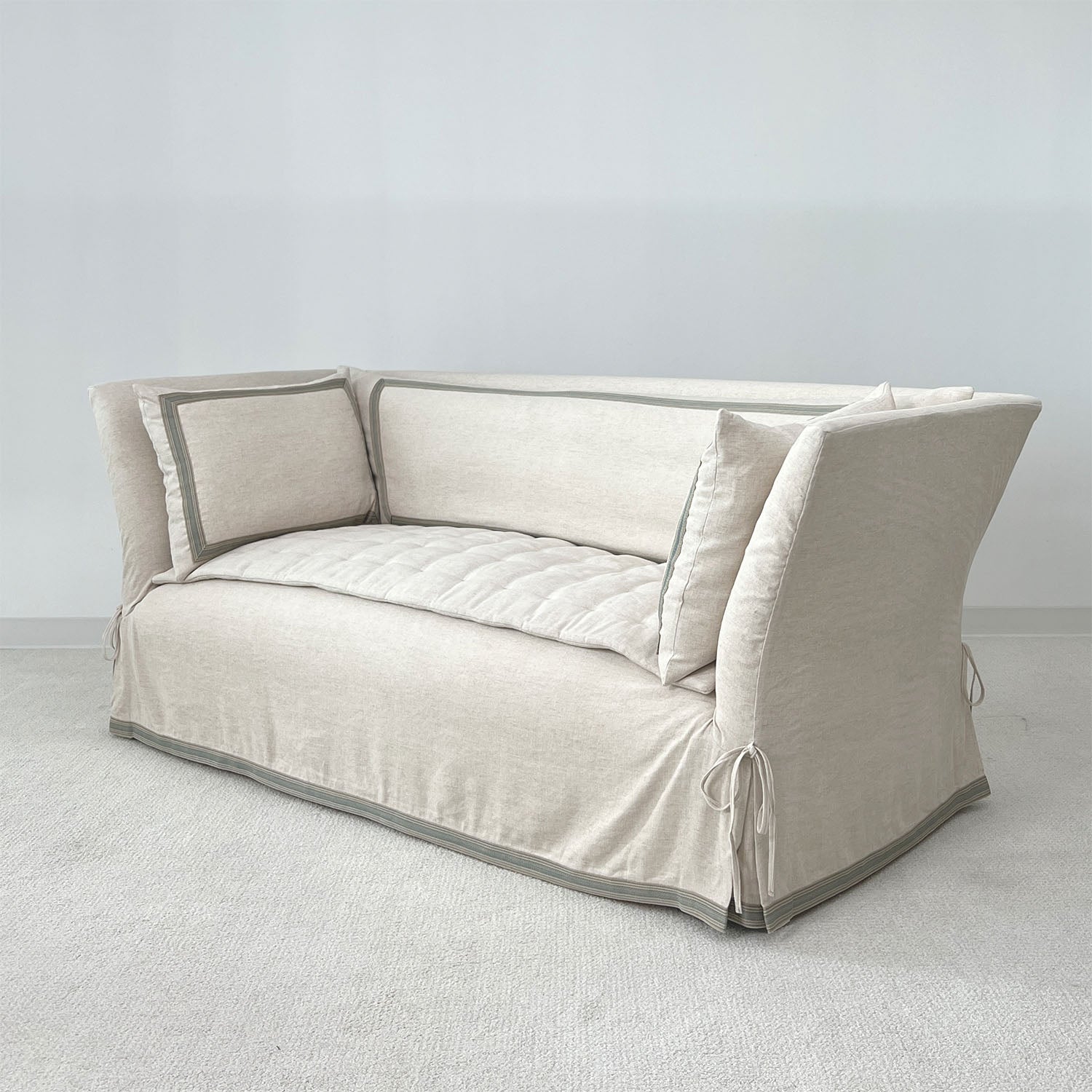 SUMMER SOFA™ - RTS