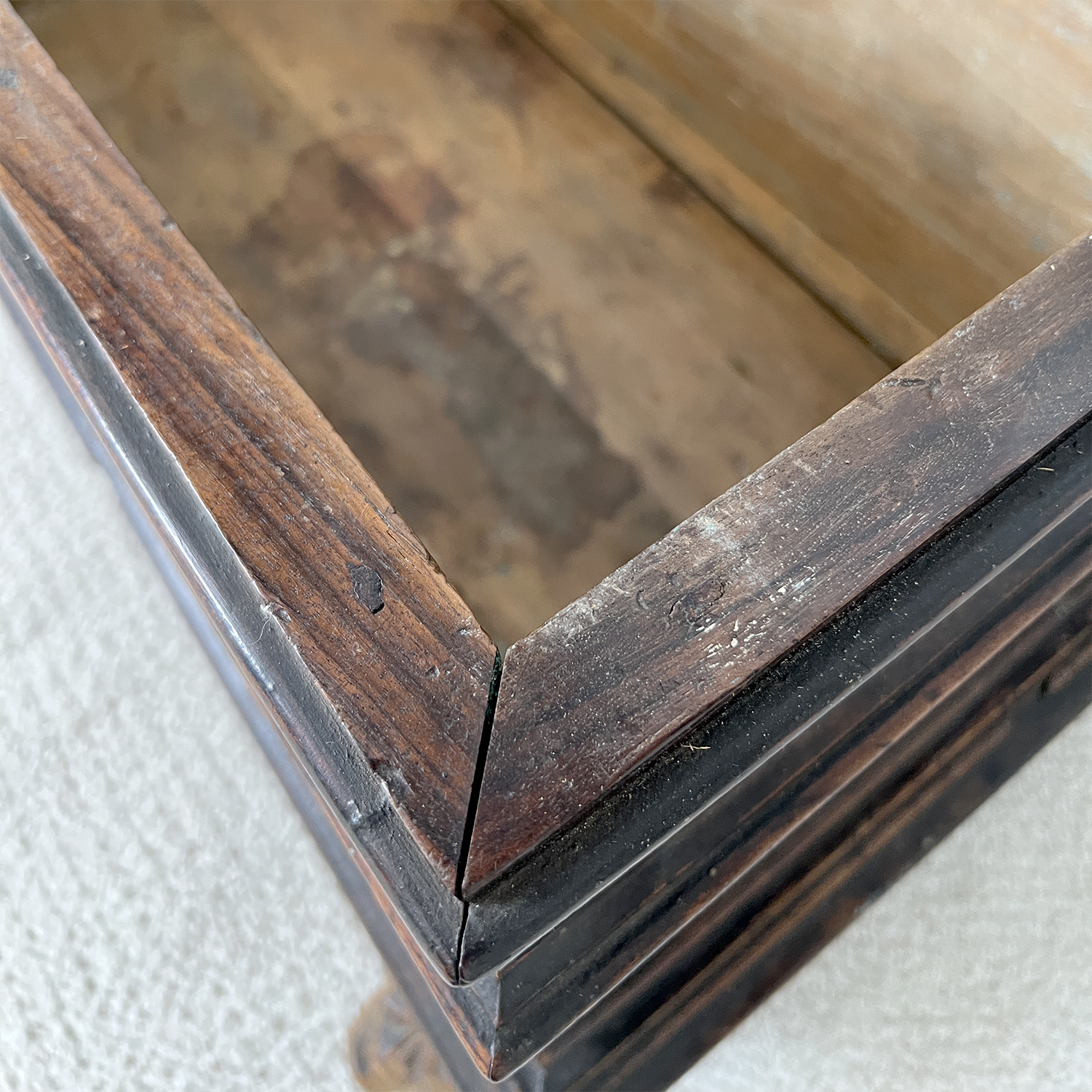 BAROQUE WALNUT TABLE COFFER