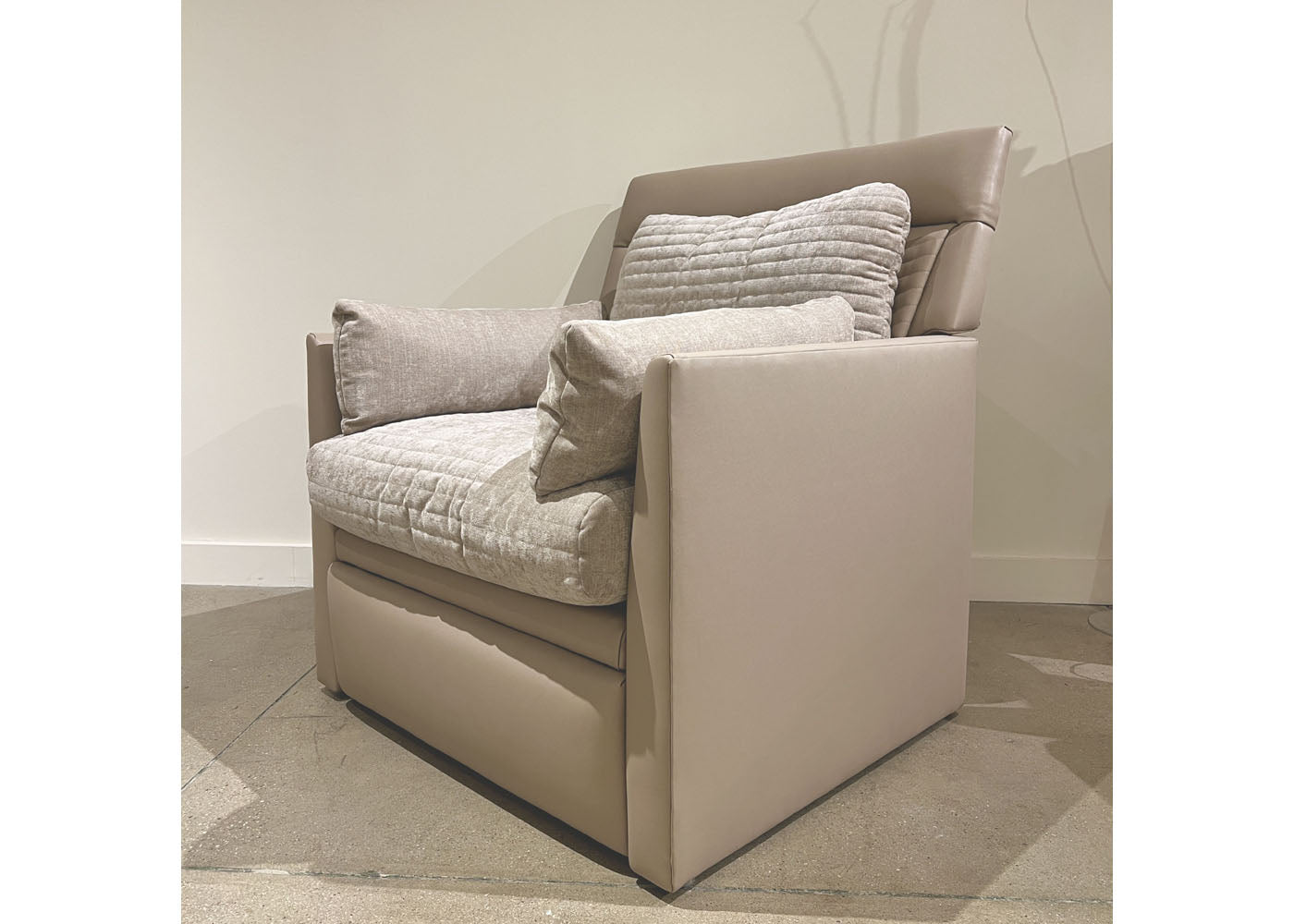 High Back Recliner™