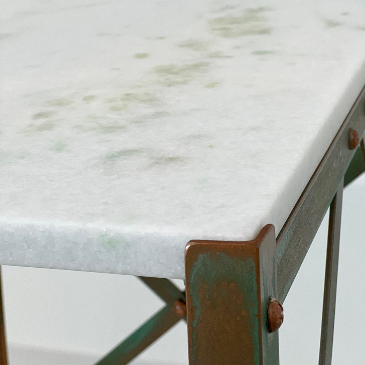 X SIDE PULL-UP TABLE™ "COPPER" - RTS