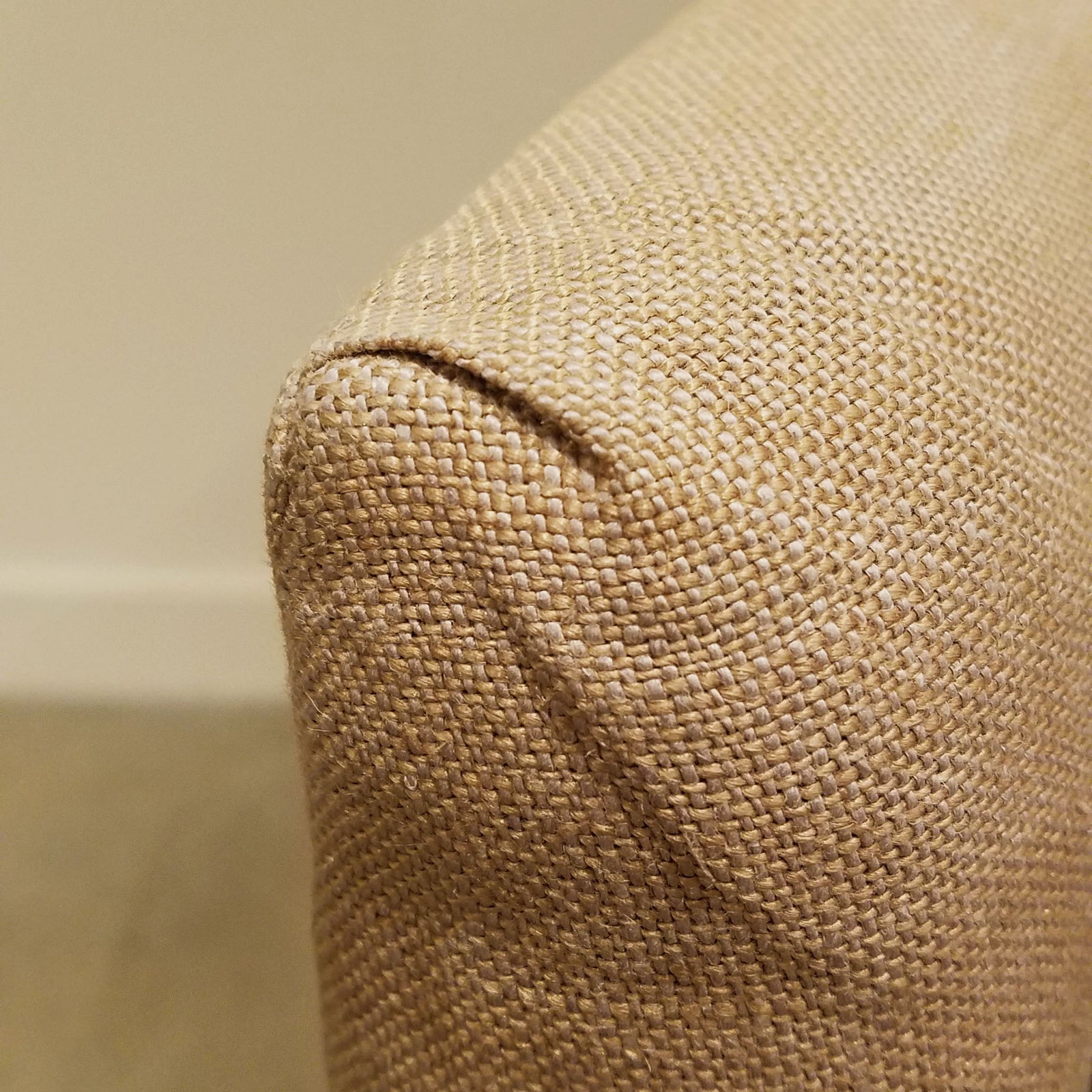 ANGLE SOFA - SHOWROOM SAMPLE