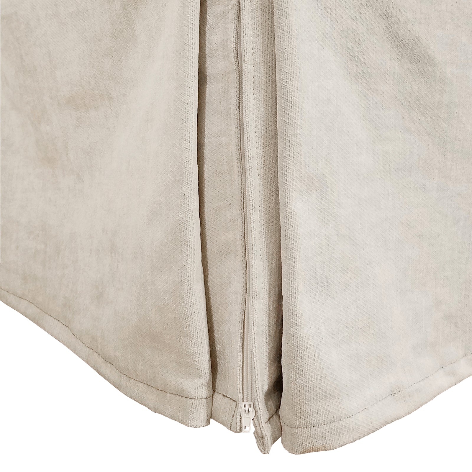 CROMWELL BENCH - SHOWROOM SAMPLE