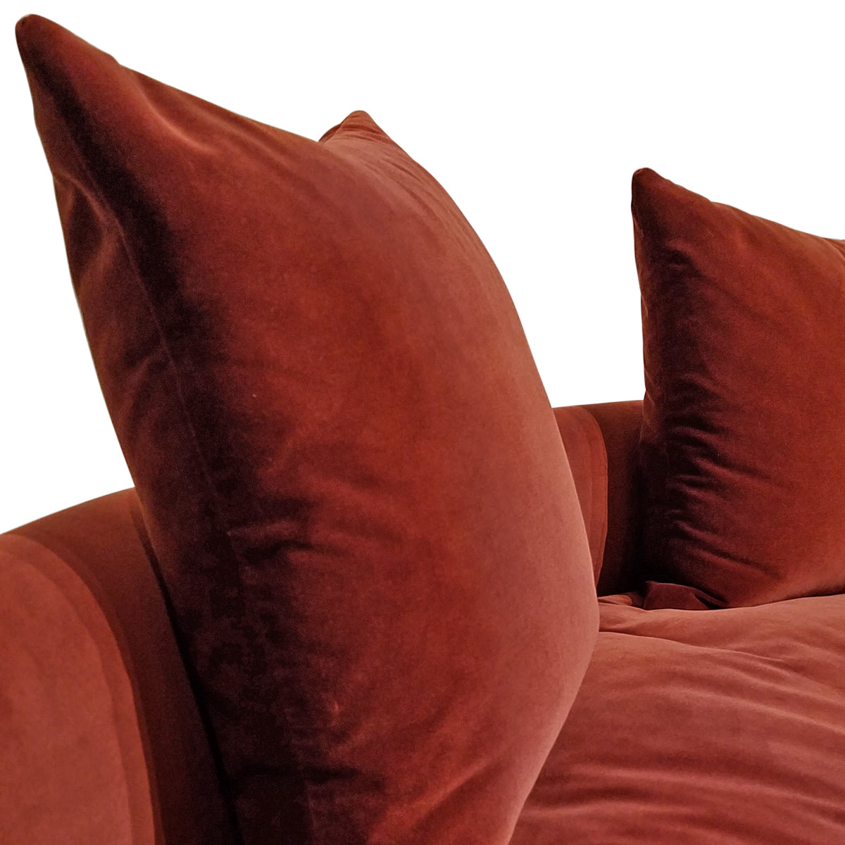 CURVED BENCH - SHOWROOM SAMPLE