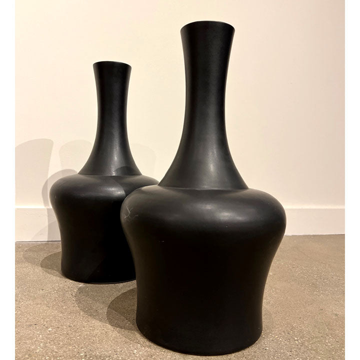 MIDDLE KINGDOM VASES