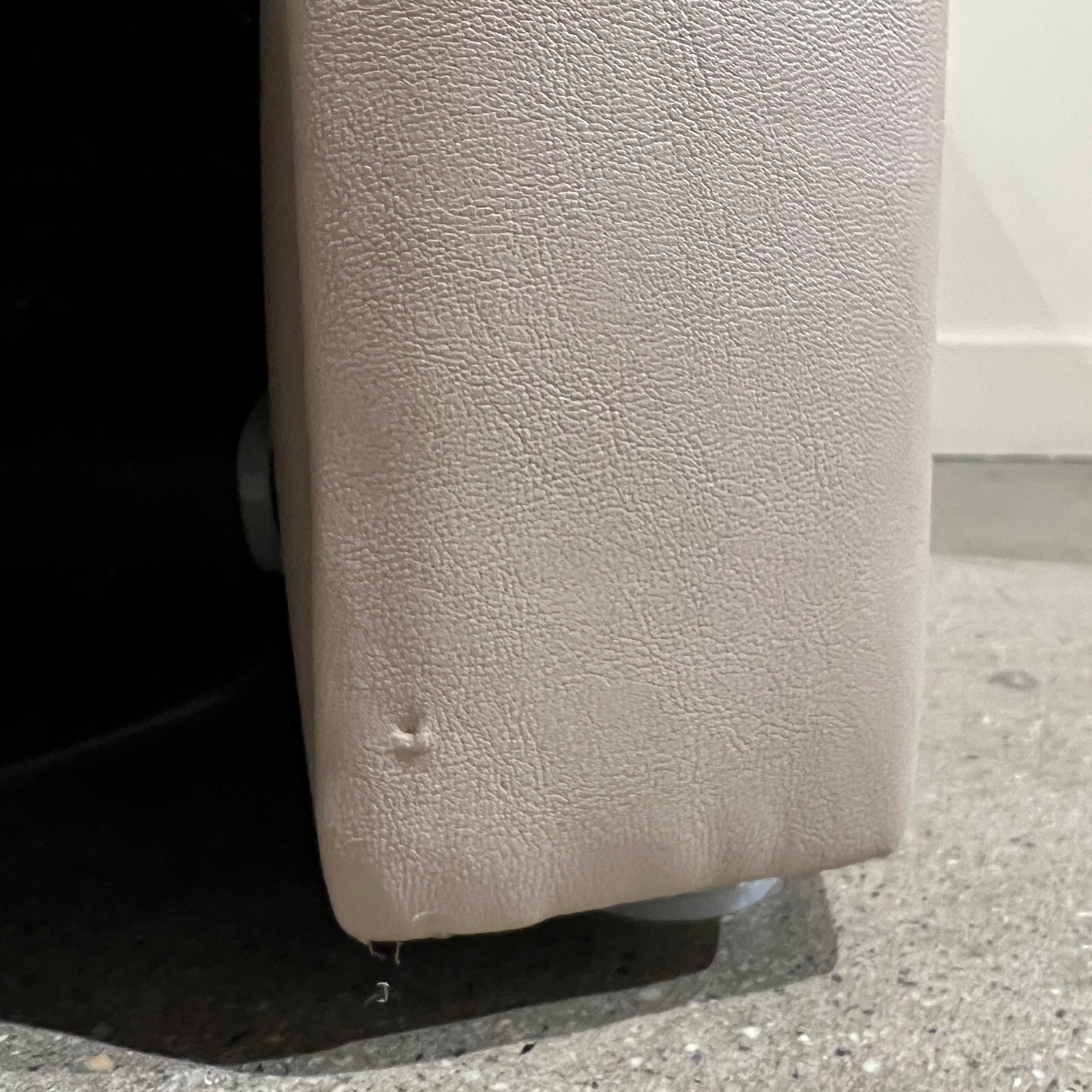 HIGH BACK RECLINER - VEGAN LEATHER - SHOWROOM SAMPLE