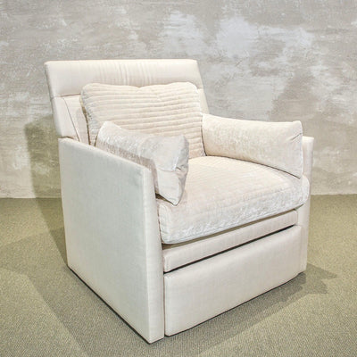 HIGH BACK RECLINER - SHOWROOM SAMPLE