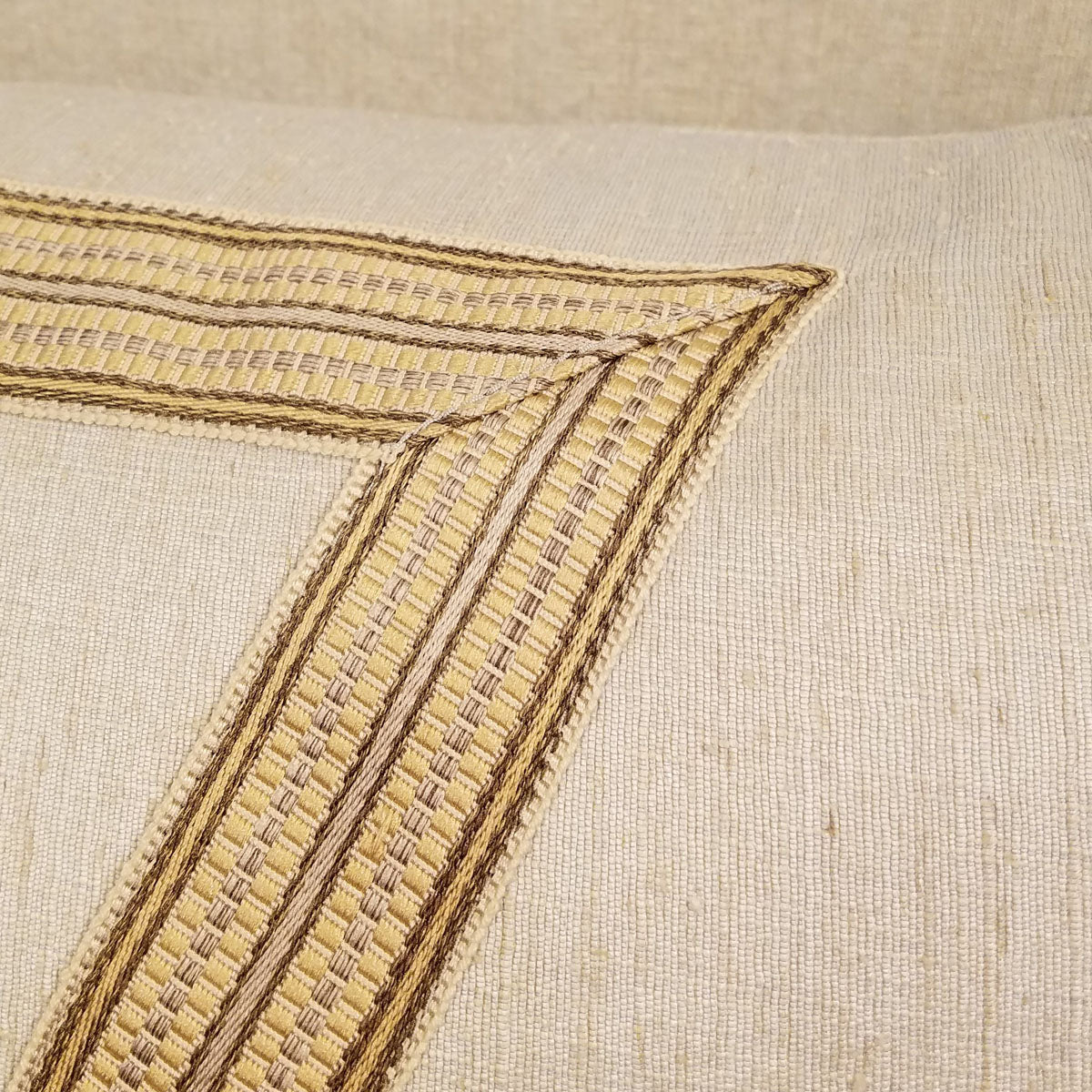 SUMMER SOFA - SHOWROOM SAMPLE