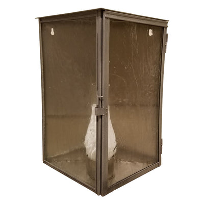 TRIANGLE LANTERN - SHOWROOM SAMPLE